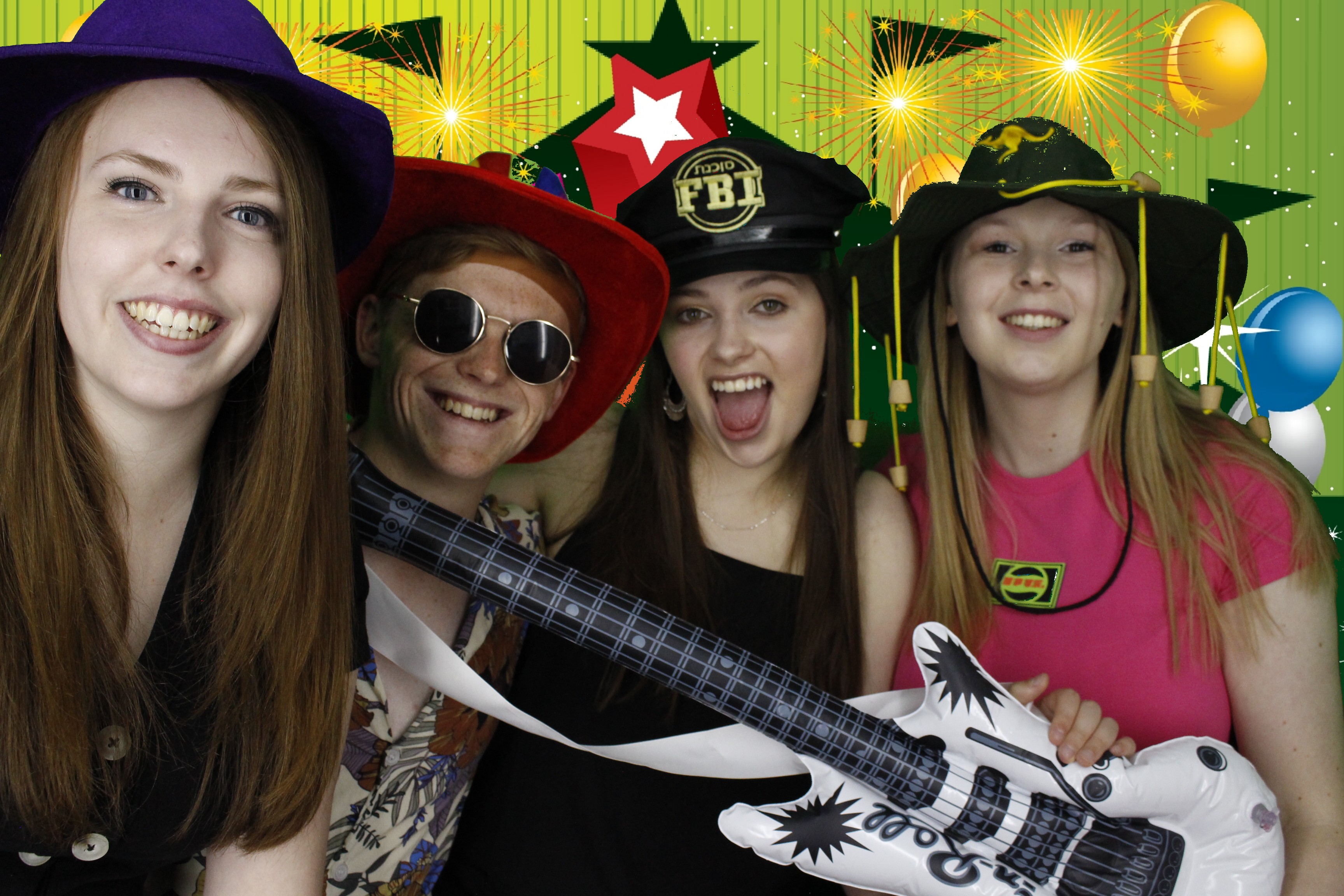 Debbies 21st birthday party | View more photos from the event at gallery.myphotoboothexperience.co.uk/u/MyPhotoBoothExperienceLtd/Debbies-21st-birthday-party